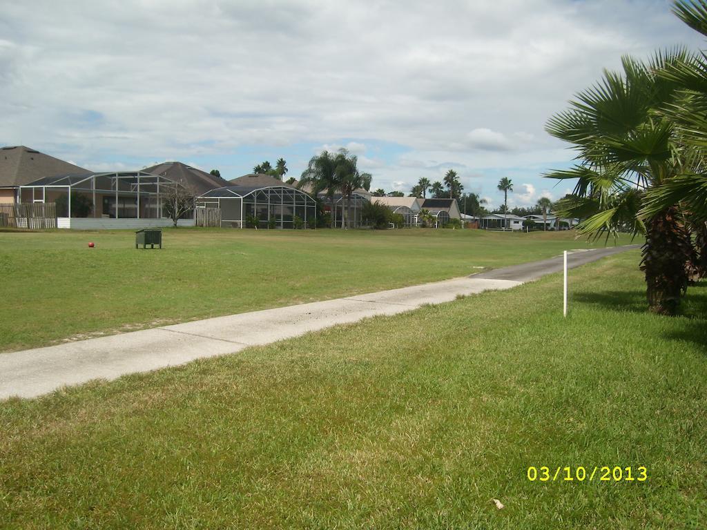 Florida Villa Kissimmee Room photo